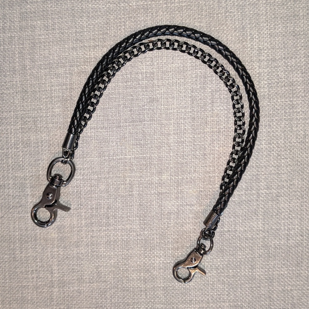 Express for Men Key and Wallet Chain